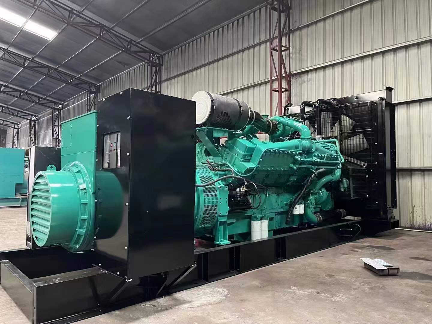 灵丘如何降低 800kW 柴油发电机输出电流的波动？
