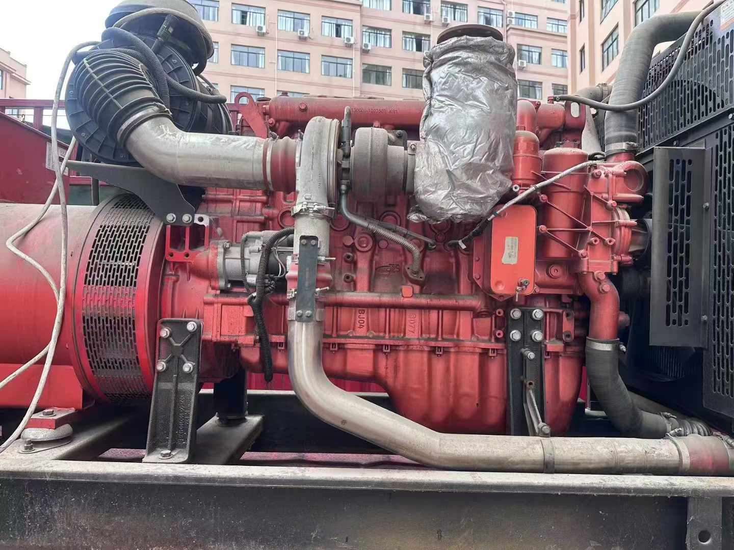 灵丘如何选择适合 600kW 柴油发电机组的过载保护器？